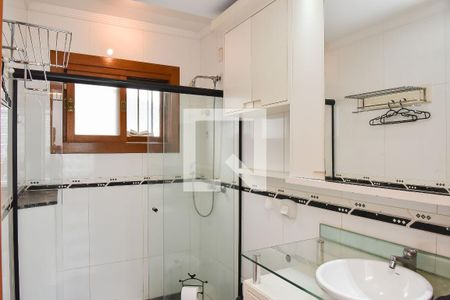 Casa à venda com 400m², 7 quartos e 5 vagas Casa à venda com 400m², 7 quartos e 5 vagasBanheiro 2