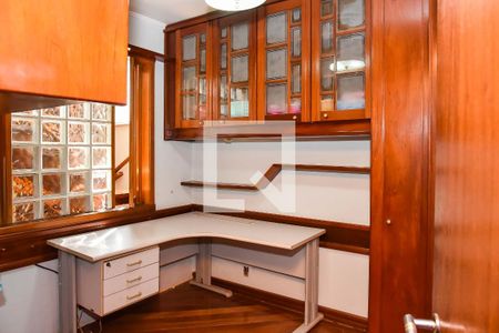 Casa à venda com 400m², 7 quartos e 5 vagas Casa à venda com 400m², 7 quartos e 5 vagasQuarto 1