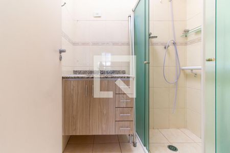 Casa à venda com 104m², 3 quartos e 2 vagas Casa à venda com 104m², 3 quartos e 2 vagasBanheiro da Suíte