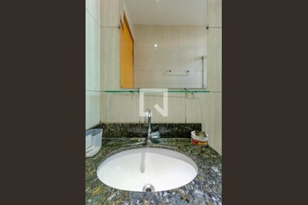 Apartamento à venda com 134m², 2 quartos e 2 vagas Apartamento à venda com 134m², 2 quartos e 2 vagasBanheiro Social