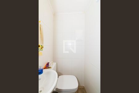Casa à venda com 115m², 2 quartos e 1 vaga Casa à venda com 115m², 2 quartos e 1 vagaBanheiro da Suíte
