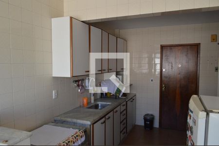 Apartamento à venda com 98m², 3 quartos e 1 vagaCozinha