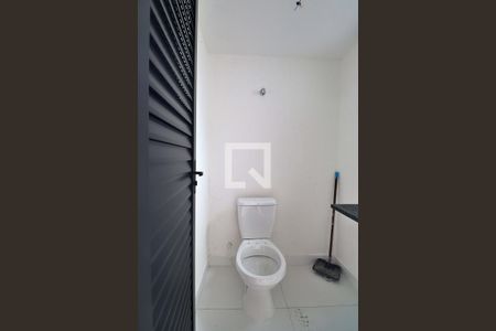 Casa à venda com 129m², 3 quartos e 2 vagasBanheiro de serviço