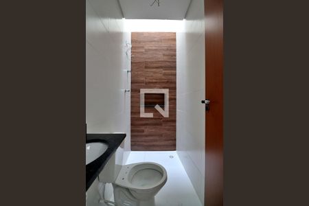 Casa à venda com 129m², 3 quartos e 2 vagasBanheiro Social