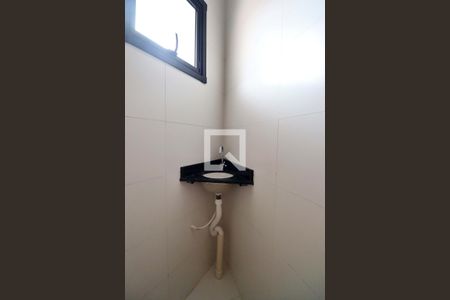 Casa à venda com 129m², 3 quartos e 2 vagasLavabo