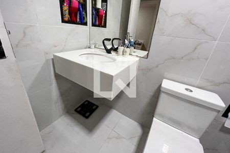 Apartamento à venda com 100m², 2 quartos e sem vagaBanheiro
