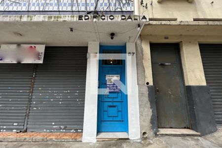 Apartamento à venda com 100m², 2 quartos e sem vagaFachada