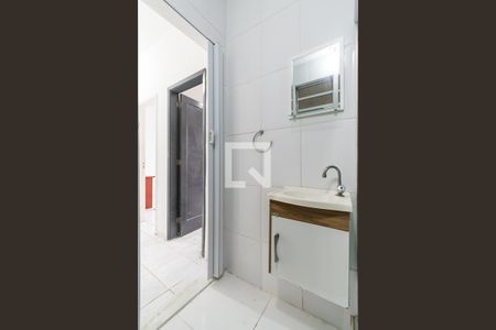 Apartamento à venda com 70m², 2 quartos e 1 vaga Apartamento à venda com 70m², 2 quartos e 1 vagaBanheiro