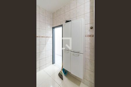 Apartamento à venda com 70m², 2 quartos e 1 vaga Apartamento à venda com 70m², 2 quartos e 1 vagaCozinha - Armários