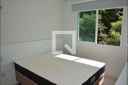 Apartamento para alugar com 80m², 2 quartos e 2 vagasQuarto 2 com banheiro