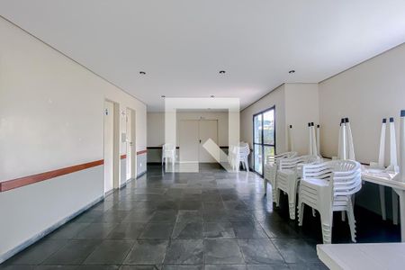 Apartamento à venda com 75m², 2 quartos e 2 vagasÁrea comum - Salão de festas