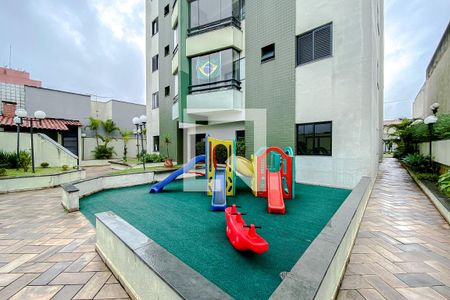 Apartamento à venda com 75m², 2 quartos e 2 vagasÁrea comum - Playground