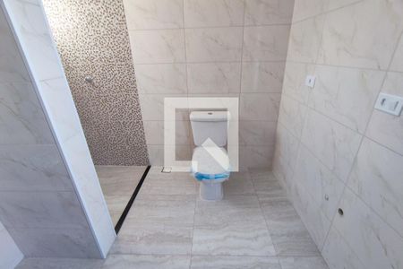 Casa à venda com 340m², 3 quartos e 5 vagas Casa à venda com 340m², 3 quartos e 5 vagasBanheiro da suite