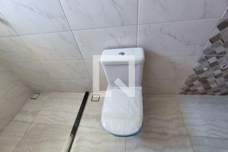 Casa à venda com 340m², 3 quartos e 5 vagas Casa à venda com 340m², 3 quartos e 5 vagasBanheiro 2