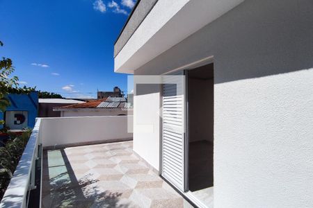 Casa à venda com 340m², 3 quartos e 5 vagas Casa à venda com 340m², 3 quartos e 5 vagasSacada do quarto 2