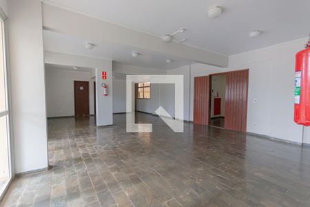 Apartamento à venda com 77m², 2 quartos e 1 vagaÁrea comum