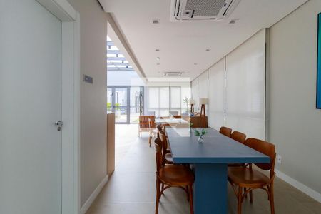 Apartamento à venda com 71m², 2 quartos e 1 vaga Apartamento à venda com 71m², 2 quartos e 1 vagaSalão de Festas