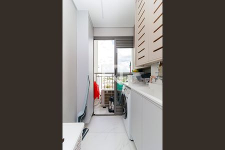 Apartamento à venda com 71m², 2 quartos e 1 vaga Apartamento à venda com 71m², 2 quartos e 1 vagaÁrea de Serviço