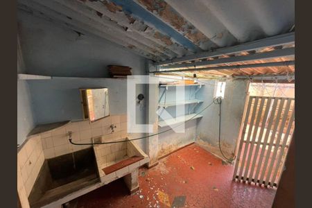 Casa à venda com 196m², 4 quartos e 1 vaga