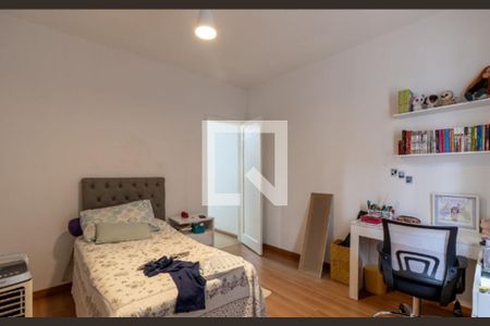 Casa à venda com 3 quartos, 140m² em Pompeia, São Paulo