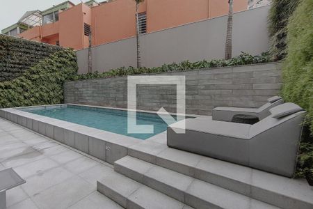Studio à venda com 22m², 1 quarto e sem vagaÁrea comum - Piscina