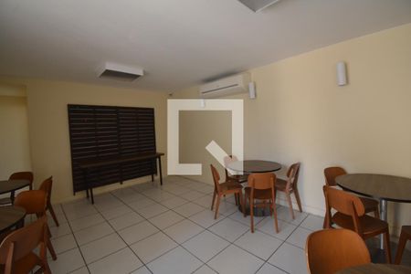 Apartamento à venda com 57m², 3 quartos e 1 vagaÁrea comum - Salão de festas
