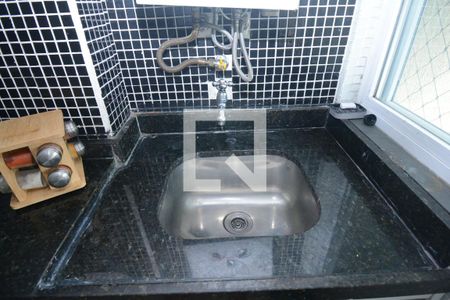 Apartamento à venda com 57m², 3 quartos e 1 vagaCozinha e Área de Serviço