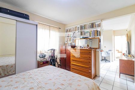 Casa à venda com 600m², 3 quartos e 4 vagasSuite inferior - Sala