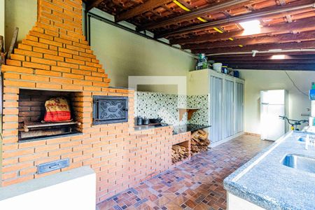 Casa à venda com 600m², 3 quartos e 4 vagasÁrea gourmet