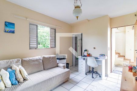 Casa à venda com 600m², 3 quartos e 4 vagasSuite inferior - Sala