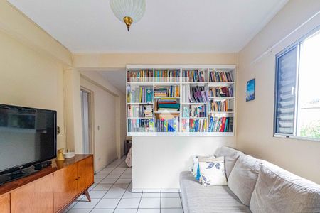 Casa à venda com 600m², 3 quartos e 4 vagasSuite inferior - Sala