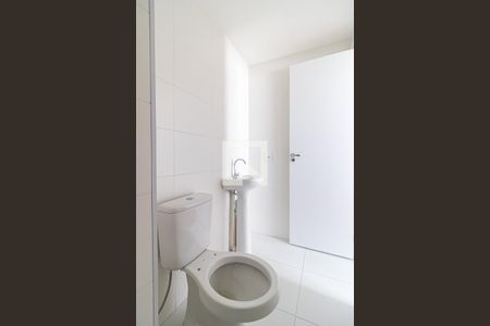 Banheiro de apartamento à venda com 1 quarto, 31m² em Barra Funda, São Paulo