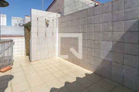 Casa à venda com 262m², 3 quartos e 3 vagas Casa à venda com 262m², 3 quartos e 3 vagasTerraço