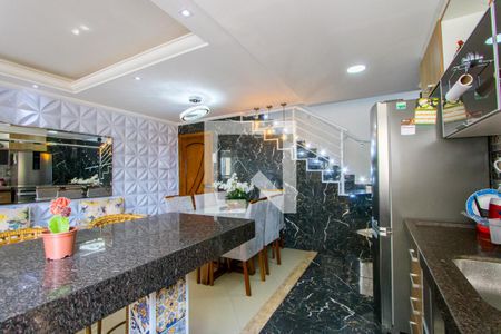 Apartamento à venda com 150m², 2 quartos e 2 vagasCozinha