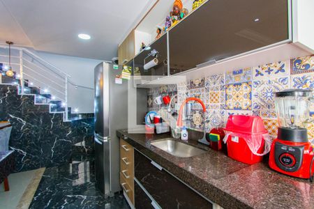 Apartamento à venda com 150m², 2 quartos e 2 vagasCozinha