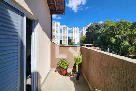 Casa à venda com 280m², 3 quartos e 4 vagasSacada