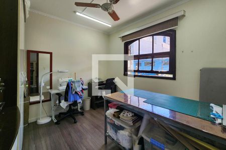 Casa à venda com 280m², 3 quartos e 4 vagasQuarto 2