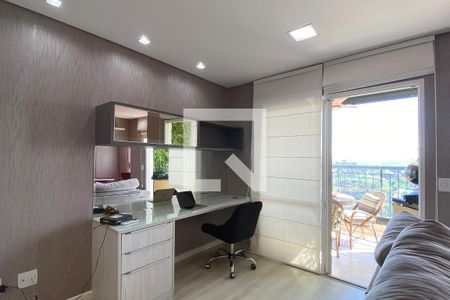 Escritório de apartamento à venda com 3 quartos, 87m² em Jardim Tupanci, Barueri
