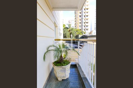 Apartamento à venda com 150m², 3 quartos e 3 vagasVaranda da Suite 1