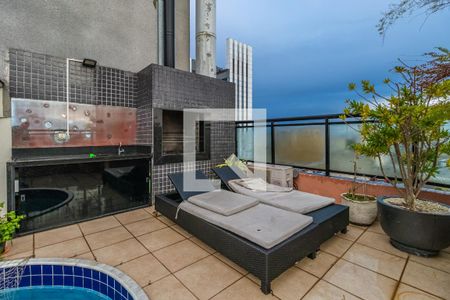 Apartamento para alugar com 360m², 3 quartos e 5 vagas Apartamento para alugar com 360m², 3 quartos e 5 vagasVaranda Gourmet