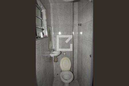 Casa à venda com 290m², 4 quartos e 2 vagasBanheiro de serviço