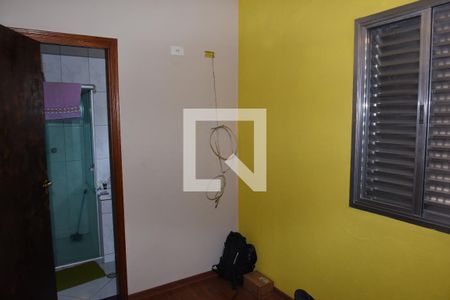 Casa à venda com 290m², 4 quartos e 2 vagasSuíte 2