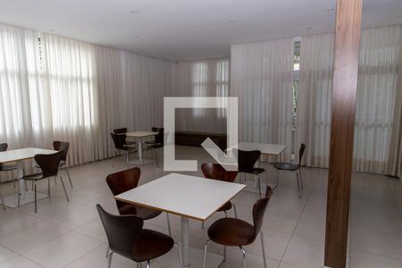 Apartamento à venda com 105m², 3 quartos e 2 vagasSalão de Festas 2