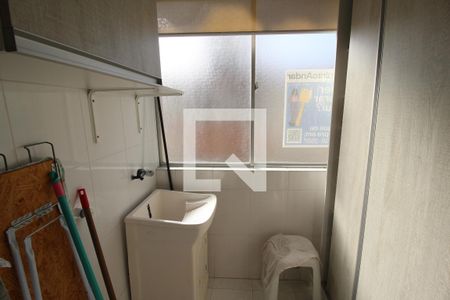 Apartamento à venda com 75m², 2 quartos e sem vagaCozinha e Área de Serviço