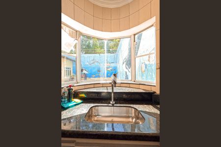 Casa à venda com 267m², 3 quartos e 4 vagas Casa à venda com 267m², 3 quartos e 4 vagasCozinha