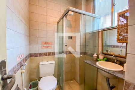 Apartamento para alugar com 200m², 2 quartos e sem vaga Apartamento para alugar com 200m², 2 quartos e sem vagaBanheiro do andar