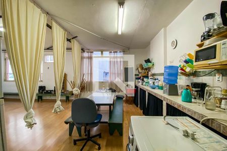 Apartamento para alugar com 200m², 2 quartos e sem vaga Apartamento para alugar com 200m², 2 quartos e sem vagaCozinha