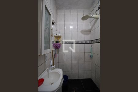 Casa à venda com 512m², 2 quartos e 2 vagas Casa à venda com 512m², 2 quartos e 2 vagasBanheiro