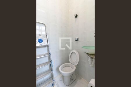 Apartamento à venda com 240m², 3 quartos e 3 vagas Apartamento à venda com 240m², 3 quartos e 3 vagasCozinha e Área de Serviço