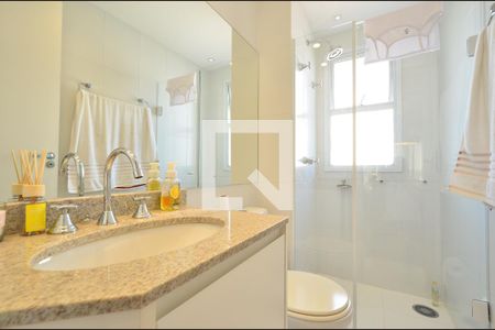 Apartamento à venda com 54m², 2 quartos e 2 vagasBanheiro Social